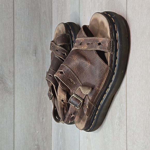 Vintage 90s Dr Martens Womens 9633 UK 8 US 10 Chunky Platform Leather Sandals - Picture 1 of 14